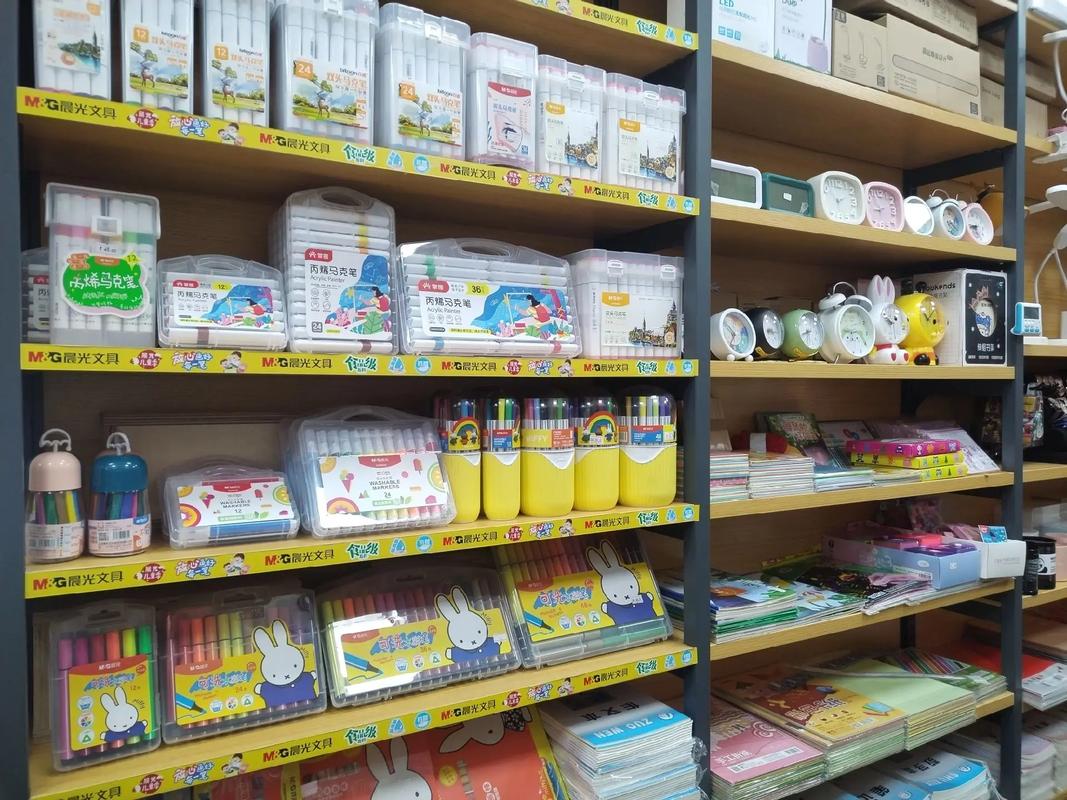西一路晨光文具 藏在街角的寶藏學(xué)習(xí)空間，一應(yīng)俱全的趣味啟蒙地
